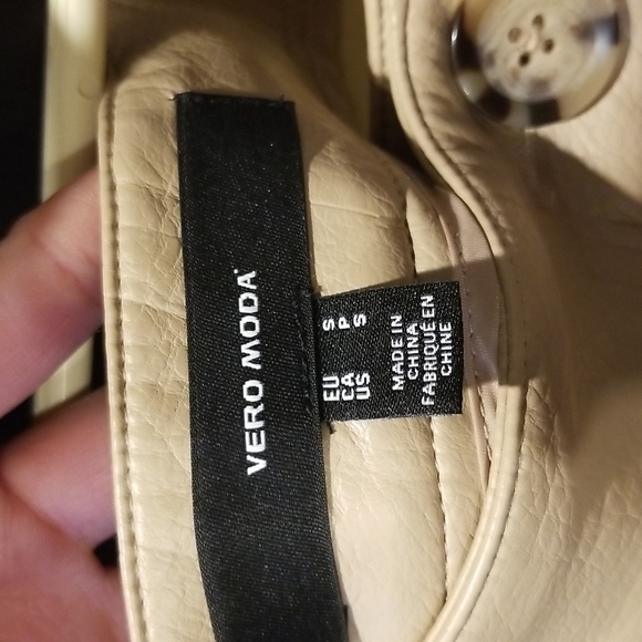 VERO MODA Tan Skirt - Picture 2 of 2